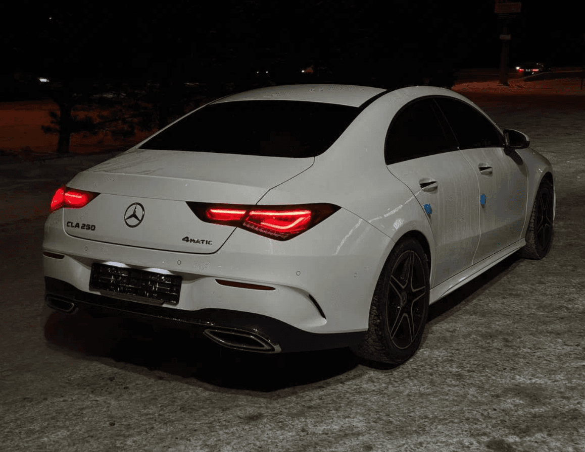 Mercedes-Benz CLA, Япония